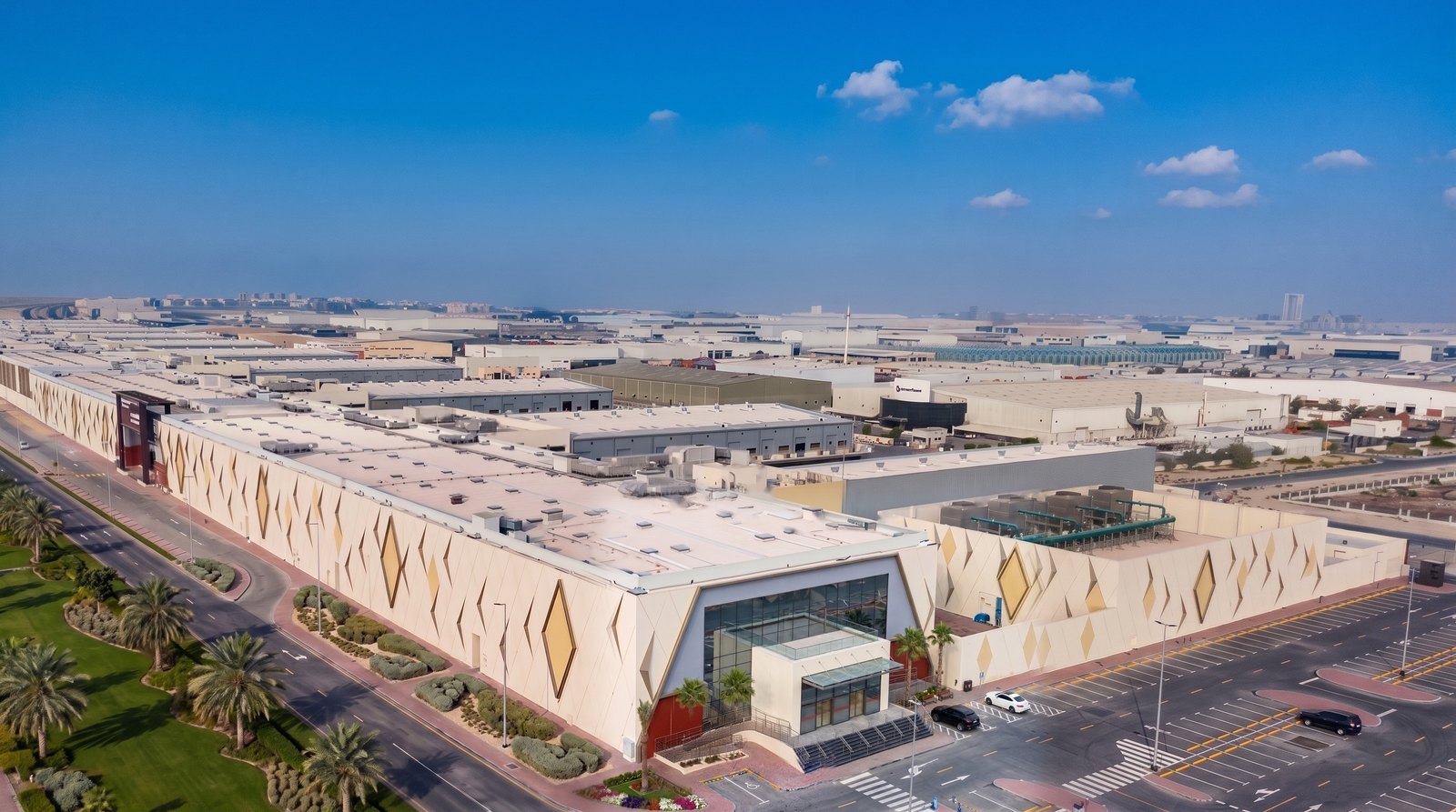 Dubai, Yiwu District · Emirati Arabi Uniti